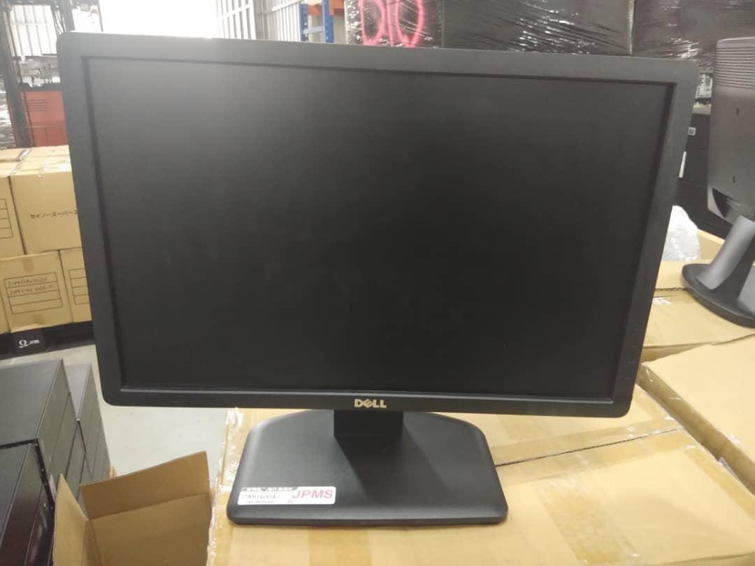 Dell 19inch Wide Screen Led Monitor E1913c Tip Top Condition Electronics Computer Parts Accessories On Carousell