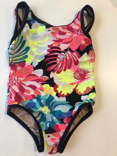 (Category: ) located in . Submitted by bebebear_preloved (Listing ID 1001170874, Image 1). Description: .