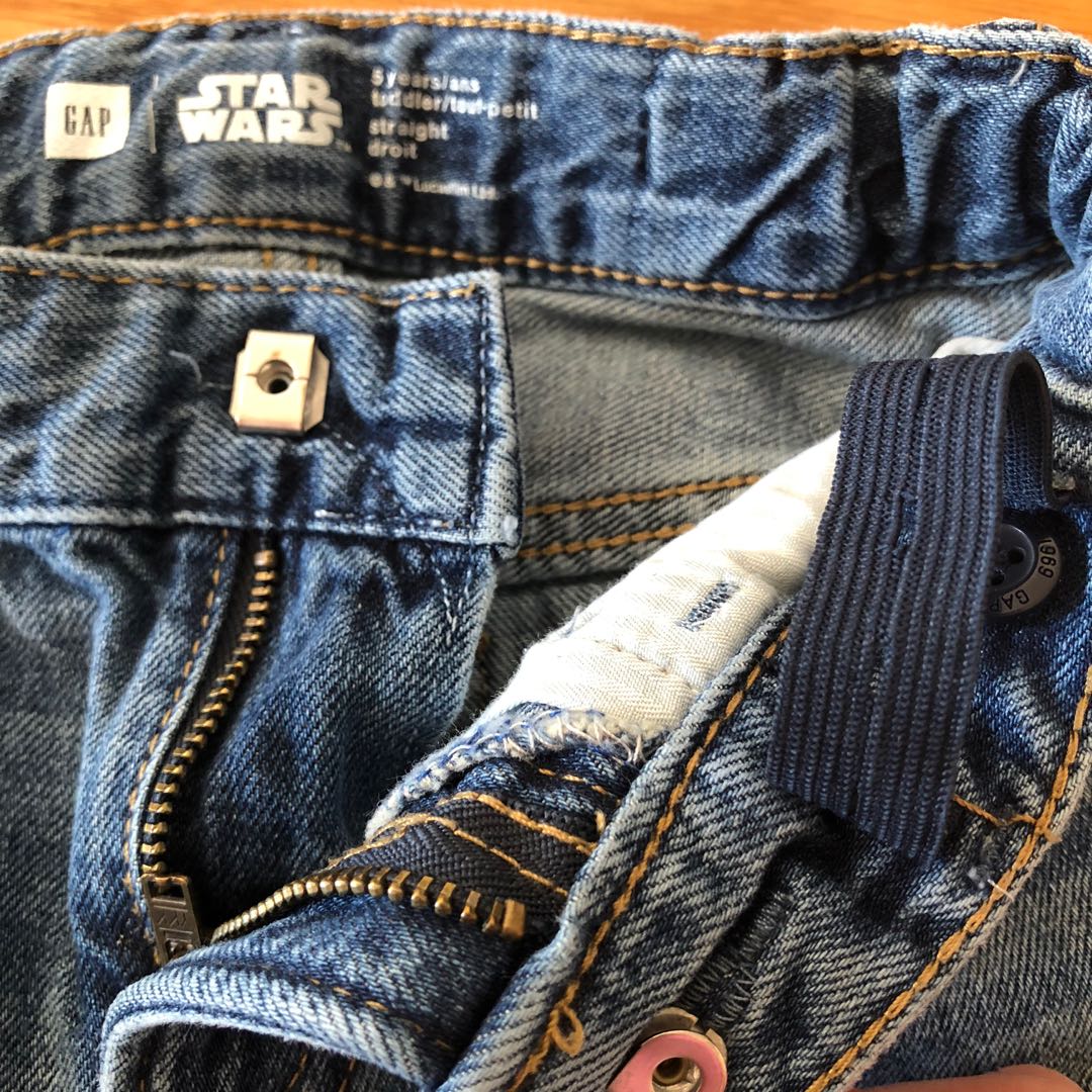 Gap Kids Star Wars Darth Vader Jeans (5YR)