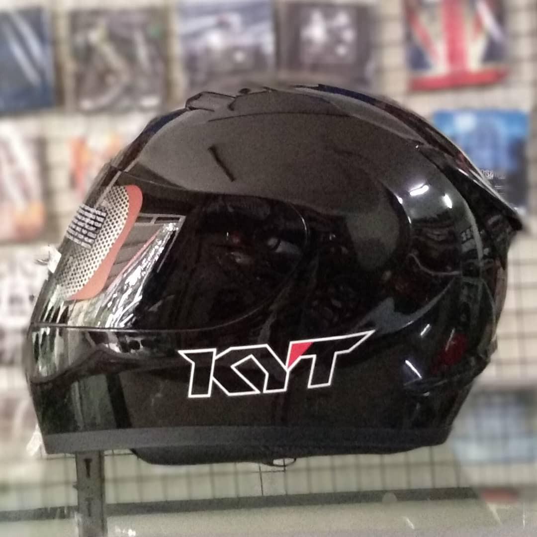 KYT R10 Black Metalik, Aksesoris Mobil 