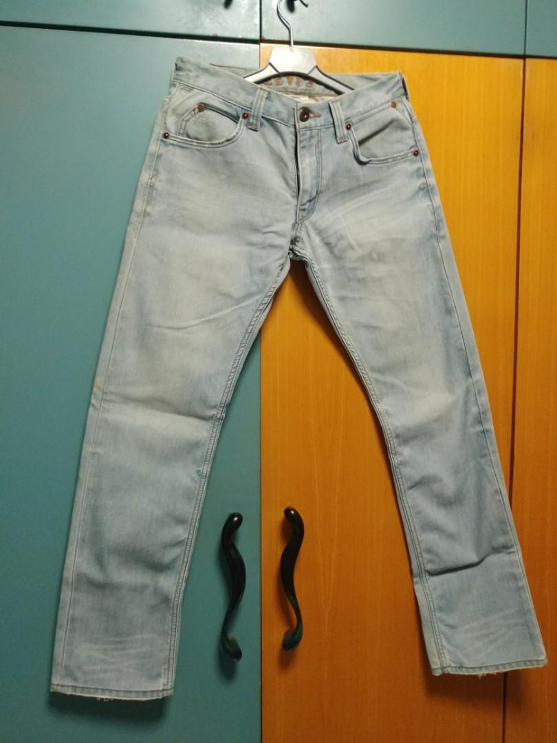 levis jeans size 30