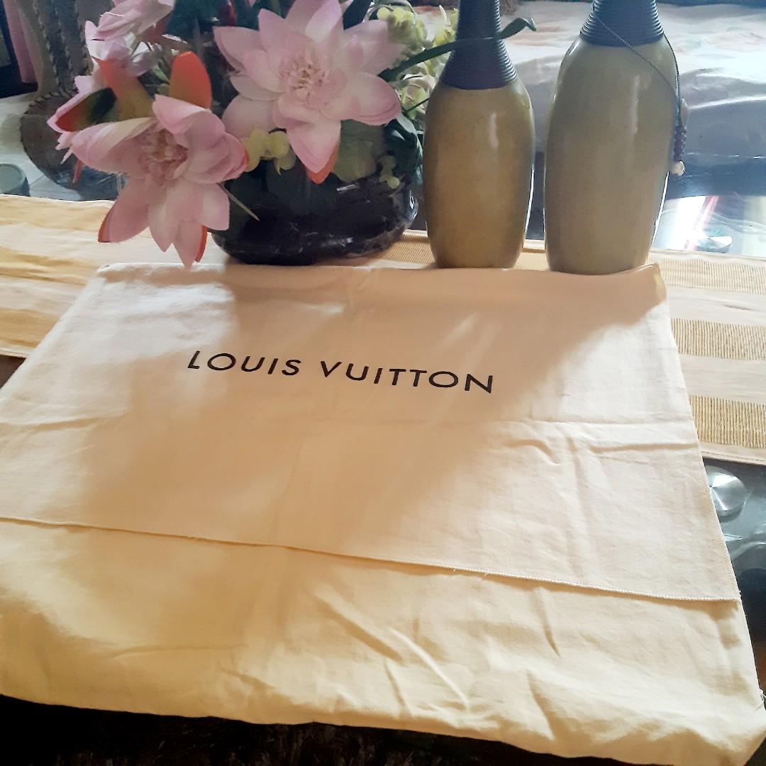 Authentic Louis Vuitton Dust Bag Neverfull Luxury Accessories On Carousell