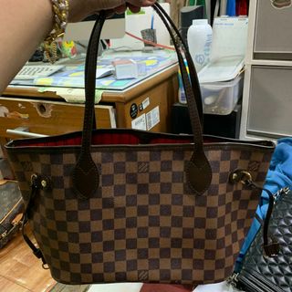 (Category: ) located in . Submitted by girl21 (Listing ID 1001118983, Image 1). Description: .