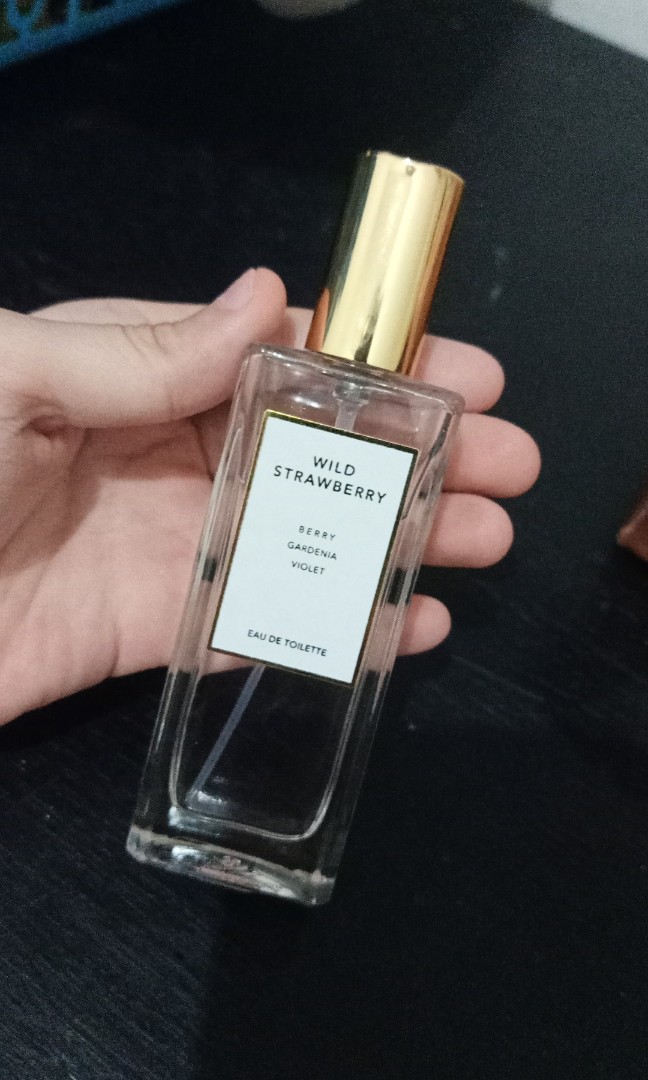 Miniso parfum, Kesehatan & Kecantikan, Parfum, Kuku & Lainnya di Carousell