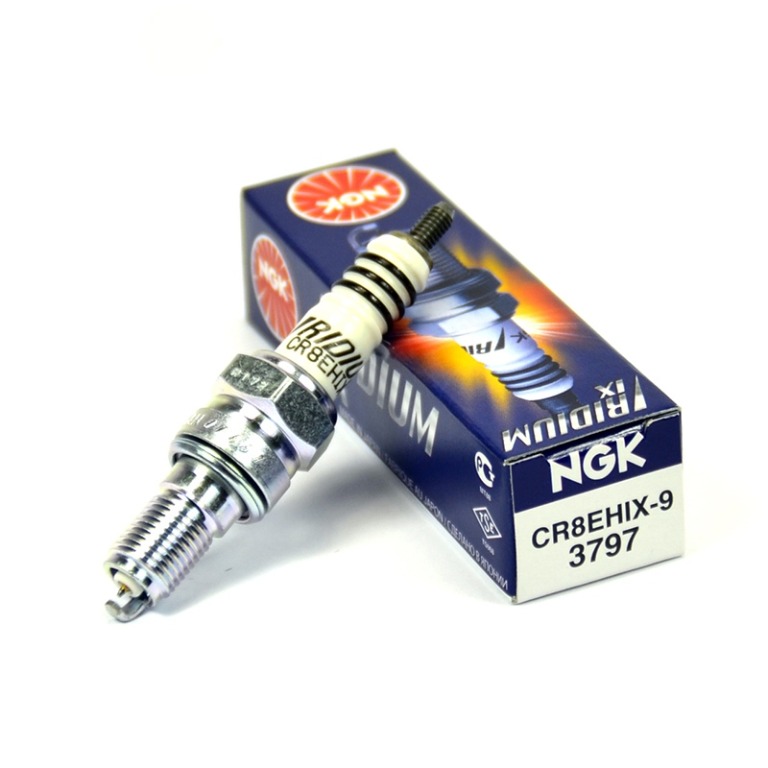 1x NGK Upgrade Iridium IX Spark Plug for FANTIC 80cc Section 95->97 #5690 