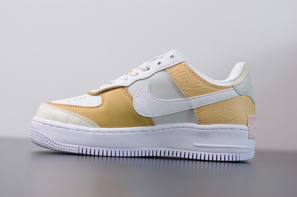 nike wmns air force one