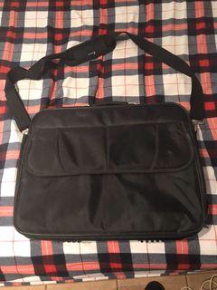 SELLING LAPTOP BAG!