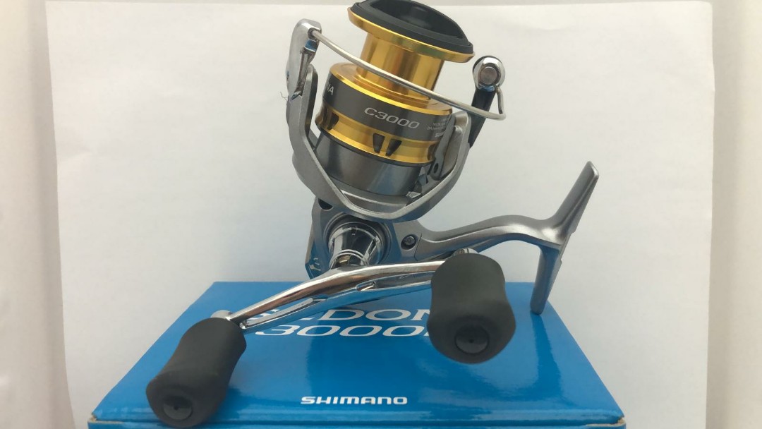  Shimano Spinning Reel 17 Sedona c3000dh : Sports