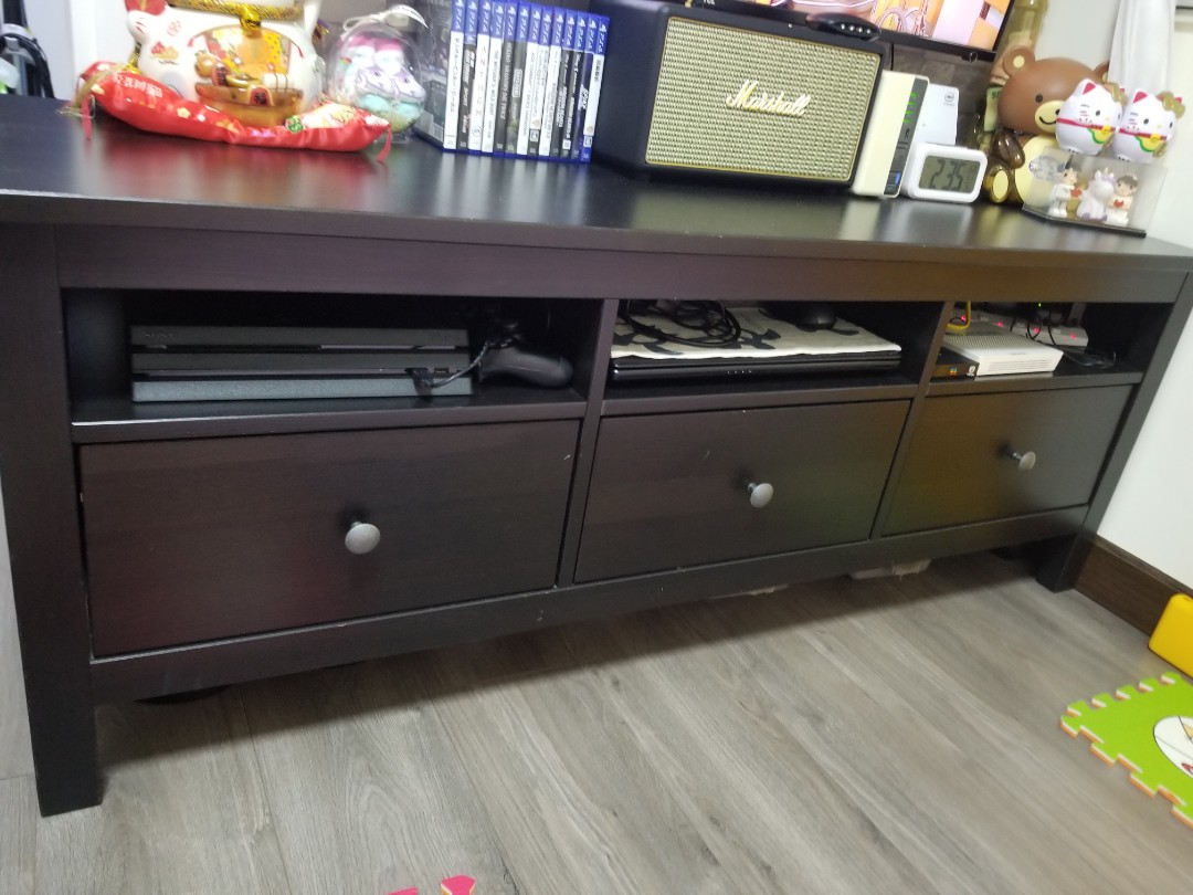Solid Wood Ikea Hemnes TV Stand 實木電視櫃, 傢俬＆家居, 傢俬 Carousell