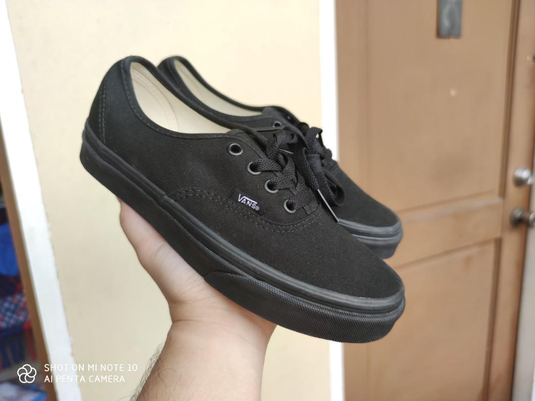 Vans authentic black for women, Fashion, Footwear, Carousell