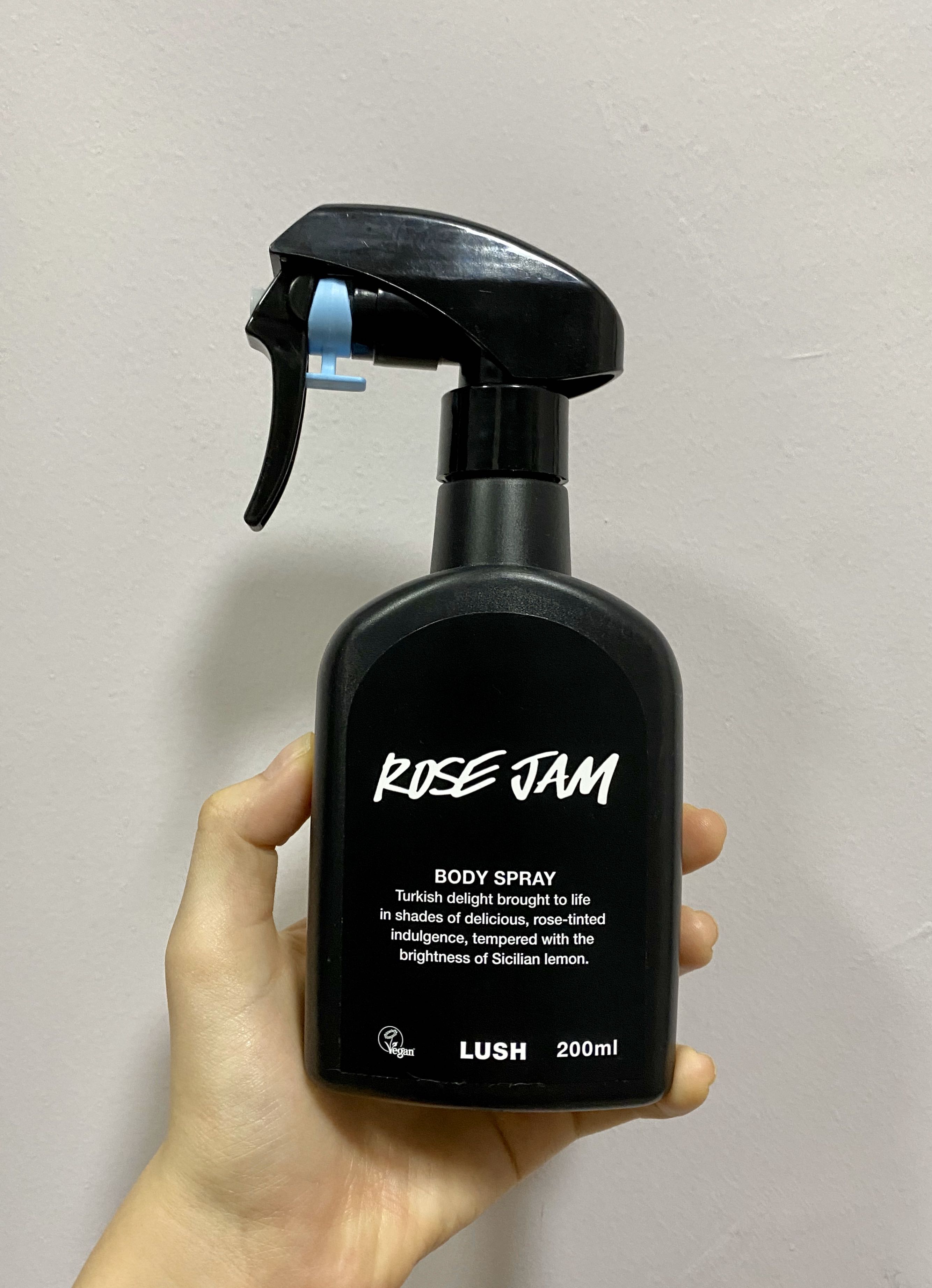 40 Off Lush Rose Jam Body Spray Health Beauty Skin Bath Body On Carousell
