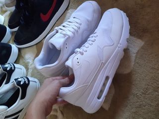 (Category: ) located in . Submitted by cheapcool (Listing ID 1001317057, Image 1). Description: .