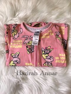 (Category: ) located in . Submitted by twinnie_preloved (Listing ID 1001299777, Image 1). Description: .
