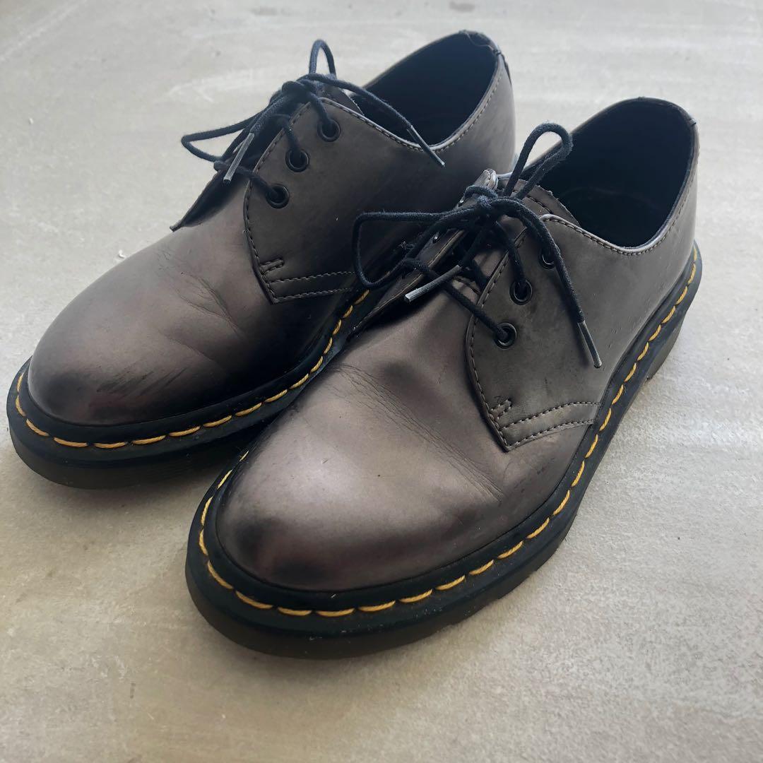 dr martens 1461 silver