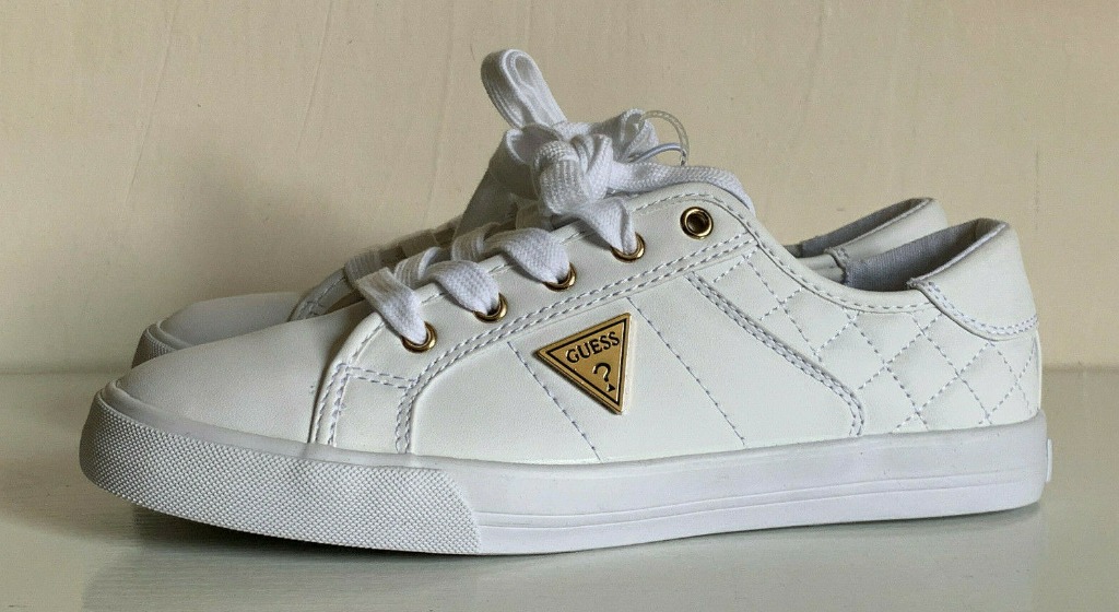 Guess comly clearance