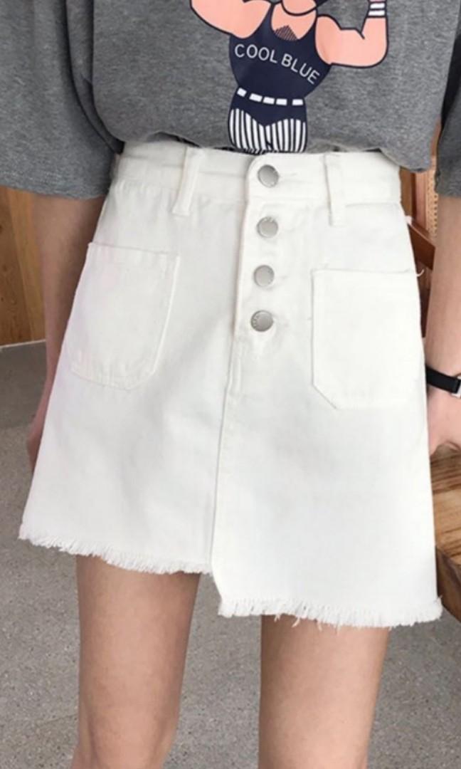 white denim skirt size 18