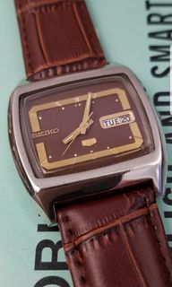 （分類：）位於 。 由 watch255 提交（商品編號 1001400652，圖片 1）。簡介： 。
