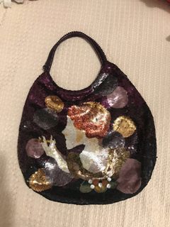 (Category: ) located in . Submitted by bagbag123 (Listing ID 1001631261, Image 1). Description: .