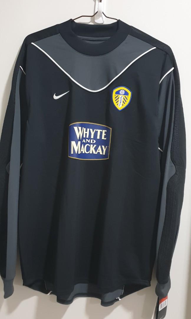 Authentic Leeds United Goalkeeper Jersey Season 03 04 Sports Sports Apparel On Carousell