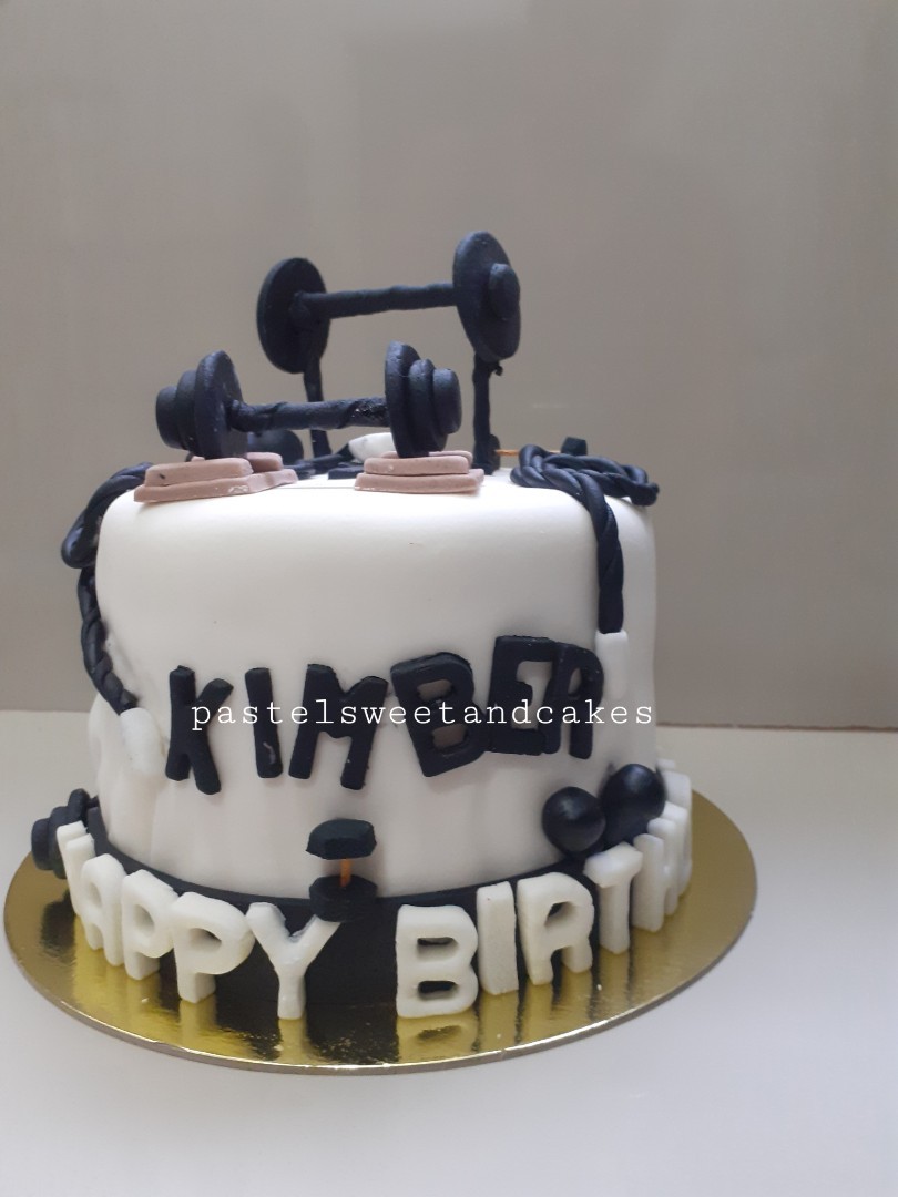 Barbell | Gym cake, Birthday cakes for men, Crossfit cake