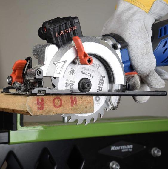 HERZO Compact Circular Saw 710W 3500 RMP Everything Else on Carousell