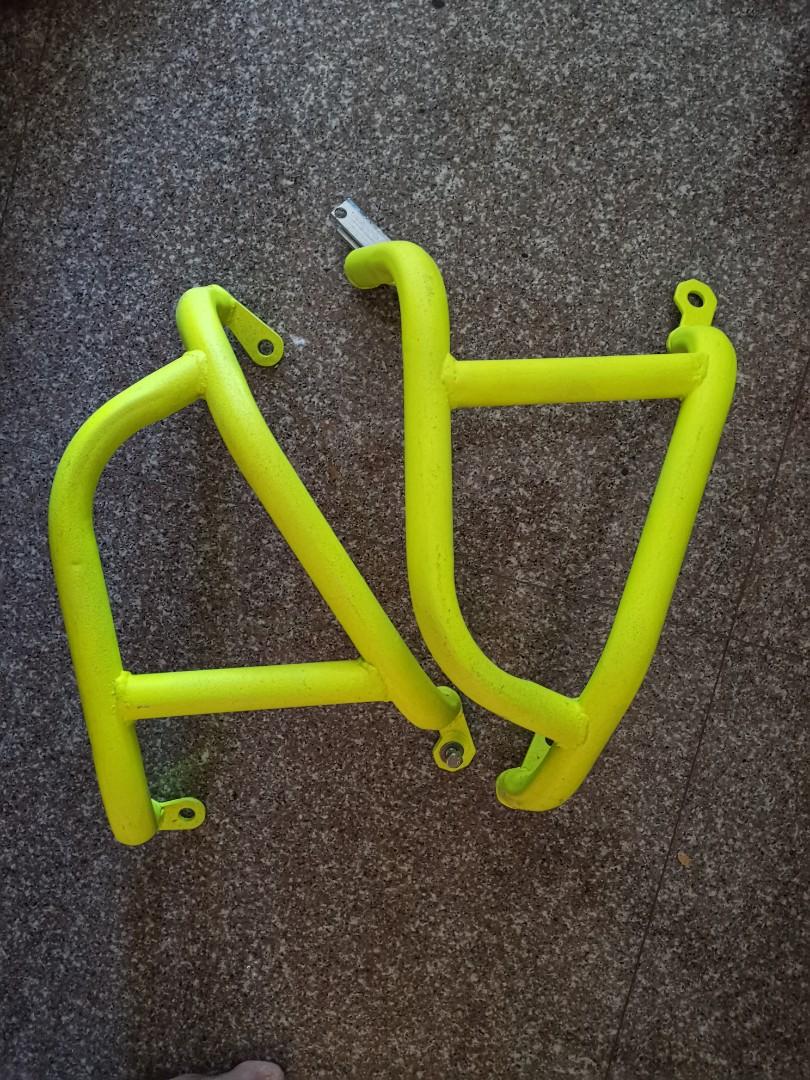 Honda CB150R crash bar protection, Motorcycles, Motorcycle Accessories