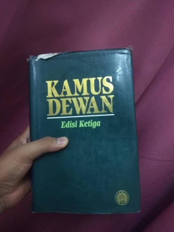 Kamus Dewan Edisi Ketiga Books Stationery Magazines Others On Carousell