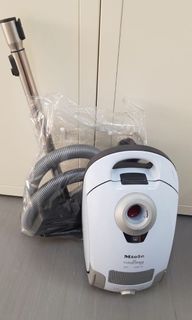 （分類：）位於 。 由 leoplushk 提交（商品編號 1001580177，圖片 1）。簡介： 。