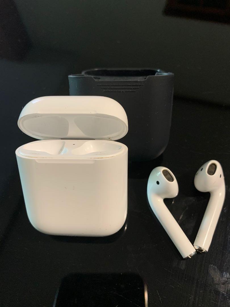 Original Apple Airpods, Audio, Earphones on Carousell