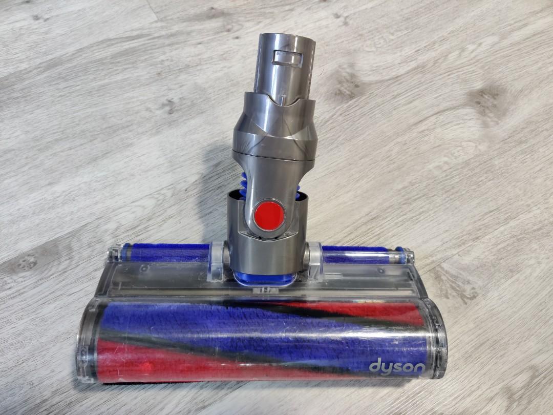 Original Dyson V6 Soft Roller Head With Freebies Spare Battery Spare No Brand Head Home Appliances Cleaning Laundry On Carousell