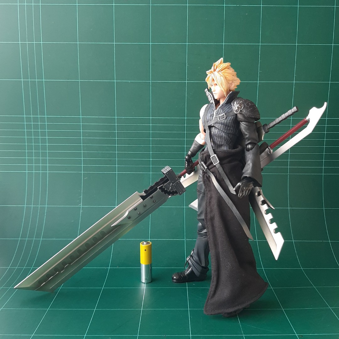 Play arts deals kai cloud advent