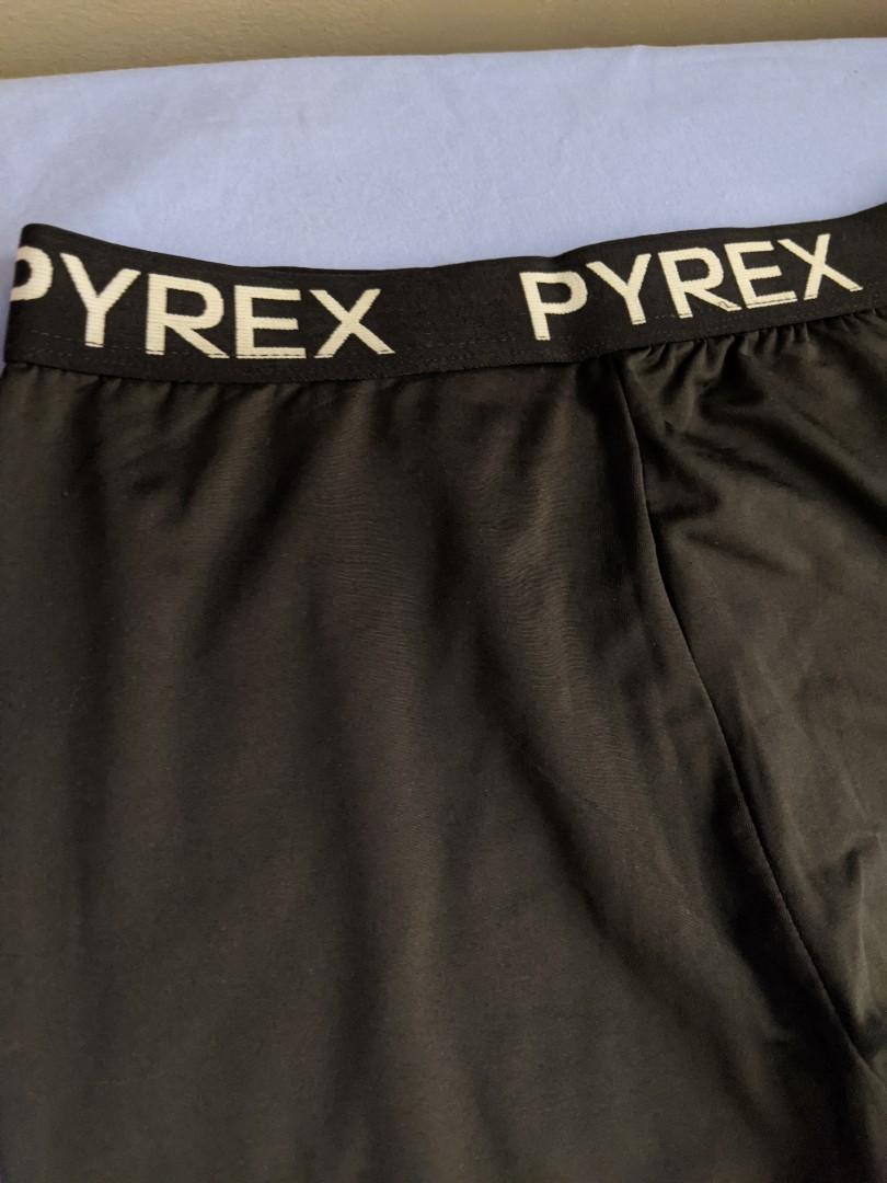 Pyrex shorts with leggings top