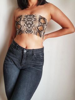(Category: ) located in . Submitted by scissorspapersew (Listing ID 1001576123, Image 1). Description: .