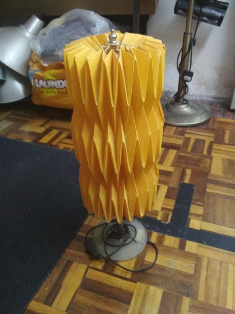 Table Lamp (Category: Lighting) located in Shah Alam. Submitted by ajimdaim (Listing ID 1001596801, Image 1). Description: Used but still in good condition With bulb COD only at pangsapuri bukit kuda, klang.