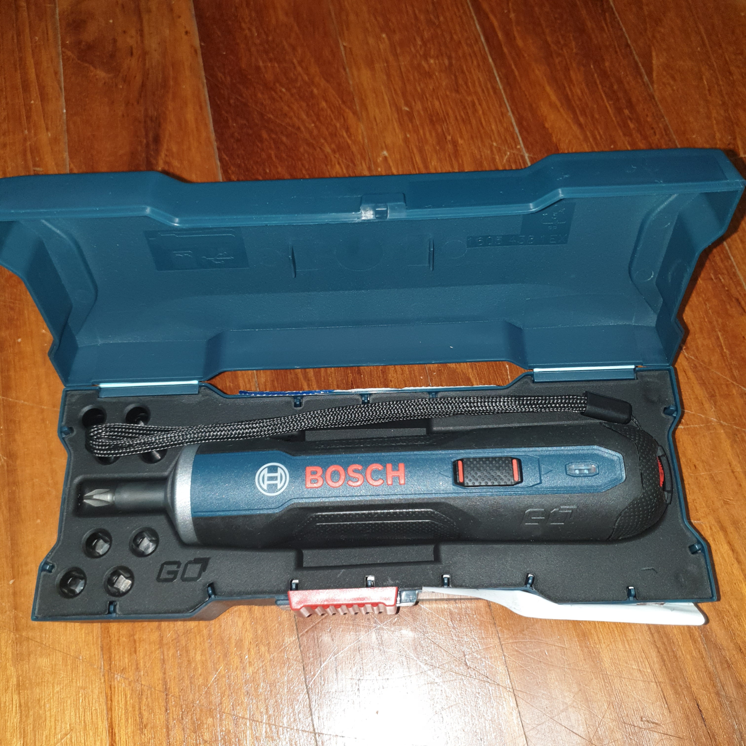 Bosch Go screwdriver, Furniture & Home Living, Home Improvement