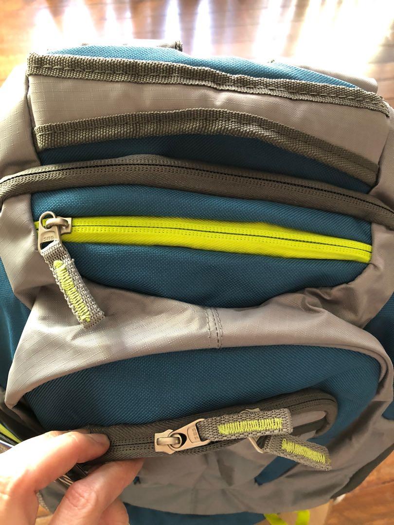 Hp backpack authentic (Category: Backpacks) located in Quezon City. Submitted by starmax79 (Listing ID 1000015115, Image 2). Description: .