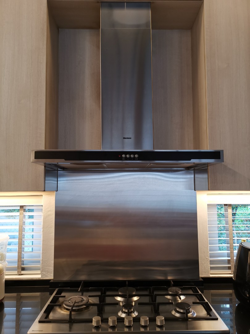canopy extractor fans kitchen