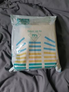 （分類：）位於 。 由 gtlam 提交（商品編號 1000012582，圖片 1）。簡介： 。