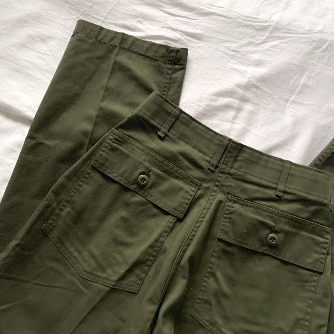 Brandy Melville Kim Cargo Pants, Women's Fashion, Bottoms, Other