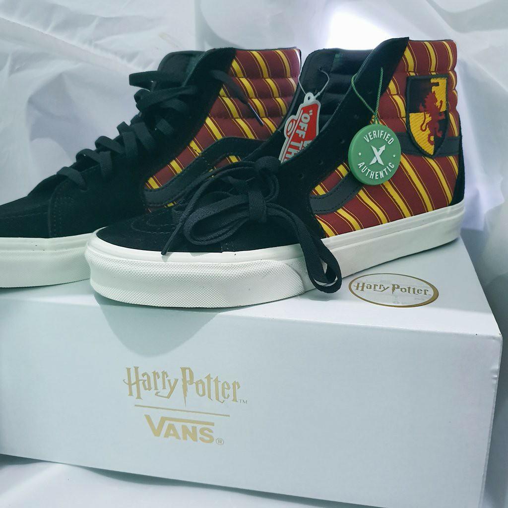 gryffindor nike dunks
