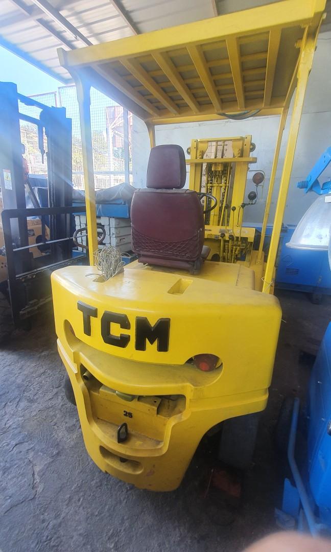 Forklift For Sale Construction Industrial Industrial Equipment On Carousell