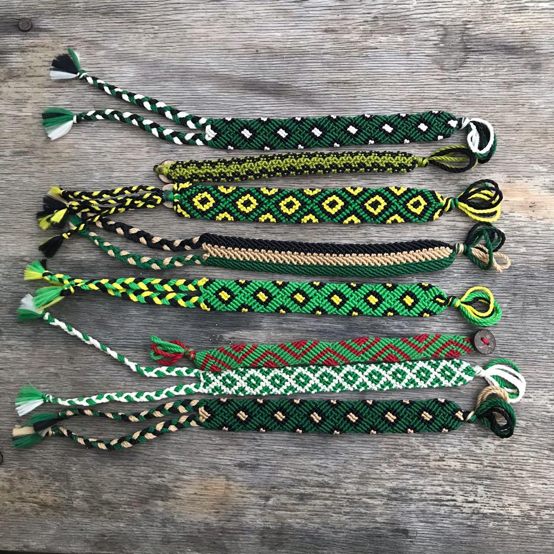 Gelang macrame, Barang Mewah, Aksesoris di Carousell