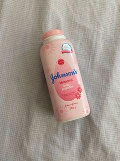 Johnson’s baby powder in blossom
