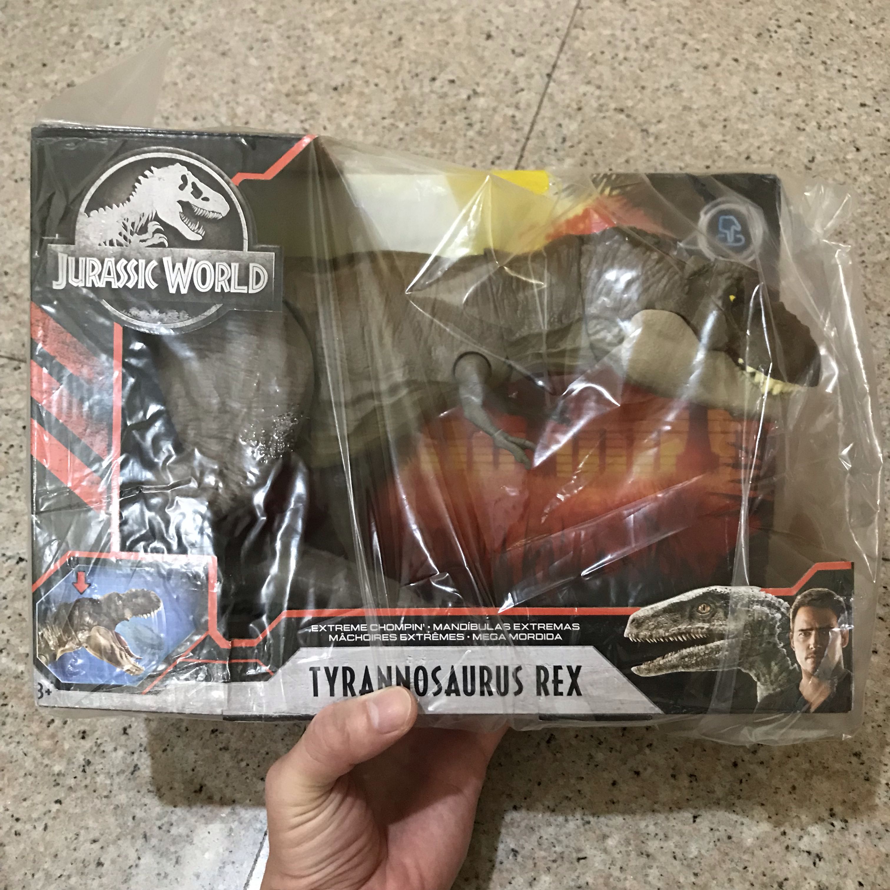 extreme chompin tyrannosaurus