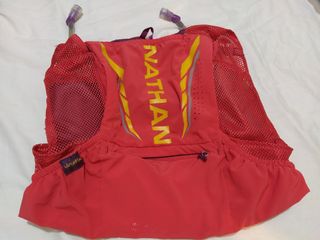 （分類：）位於 。 由 hkultrailrunner 提交（商品編號 1001819979，圖片 1）。簡介： 。
