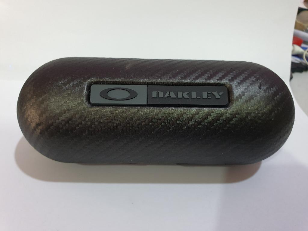 Oakley holbrook hard clearance case