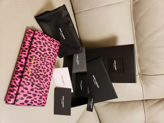 （分類：）位於 。 由 cykccykcj 提交（商品編號 1001773114，圖片 1）。簡介： 。