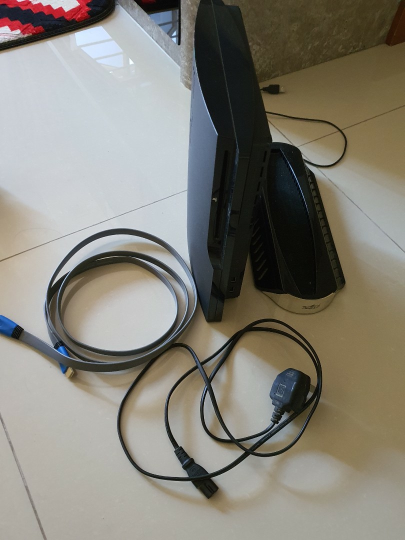 Selling my PS3 console PS3 old games. Video Gaming Video Game