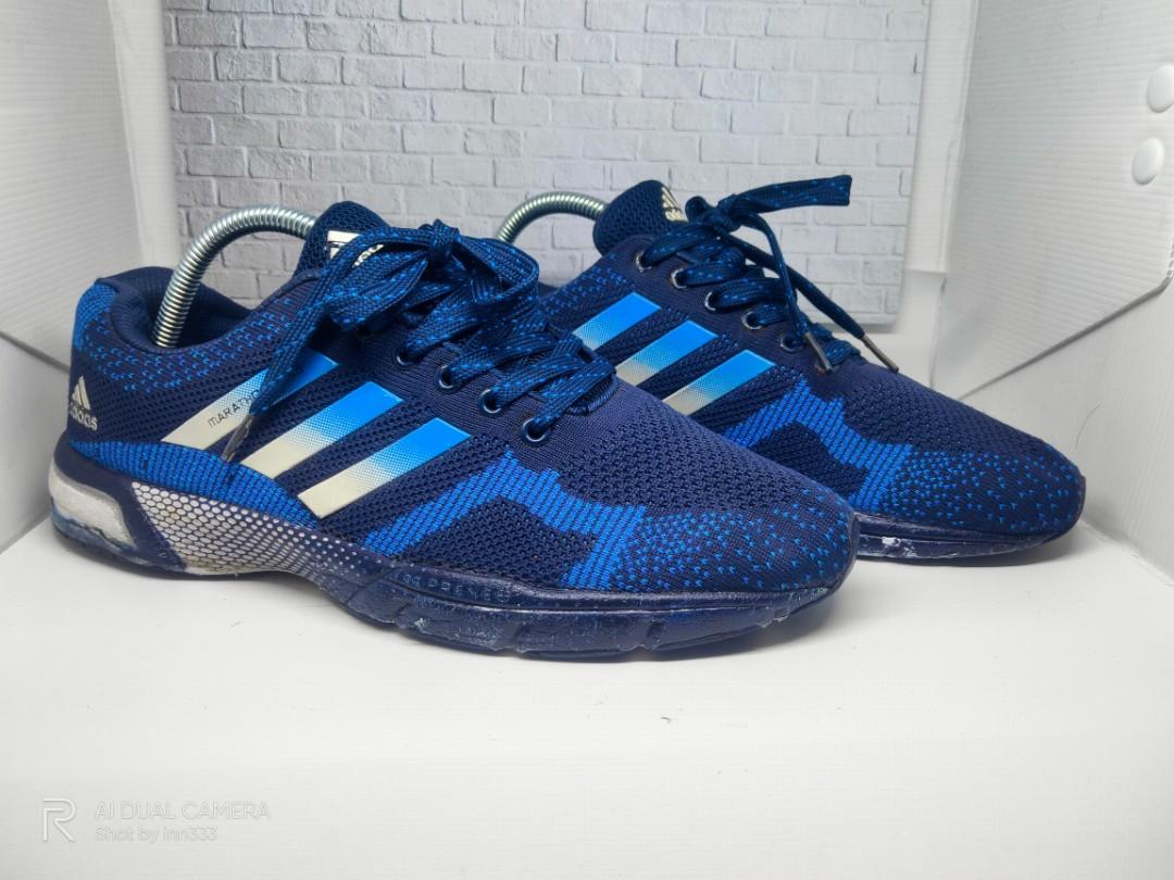 Adidas marathon TF15 Fesyen Pria Sepatu Lainnya di Carousell