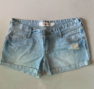 （分類：）位於 。 由 lemonteasells 提交（商品編號 1001725829，圖片 1）。簡介： 。